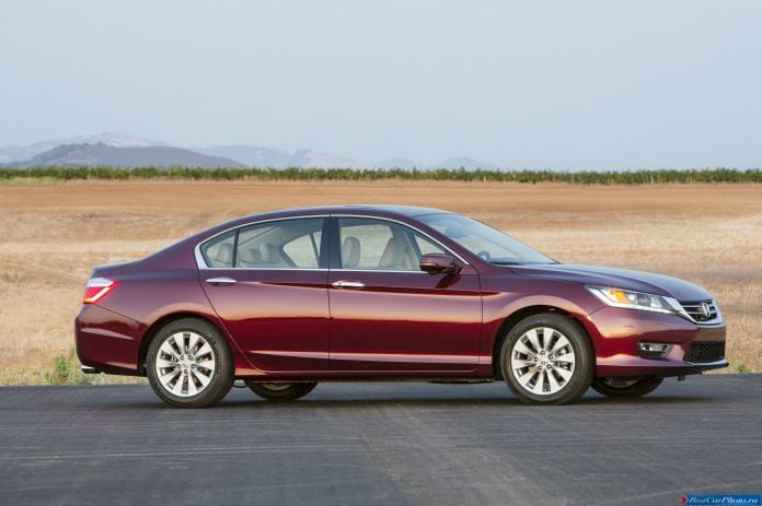 2013 Honda Accord - фотография 13 из 187