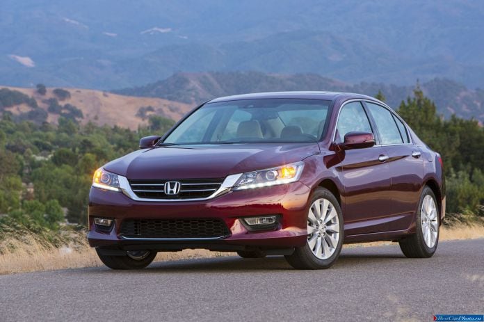 2013 Honda Accord - фотография 18 из 187