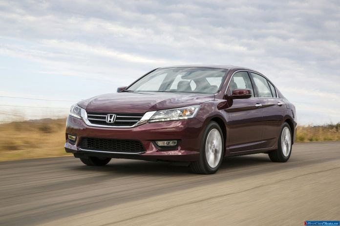 2013 Honda Accord - фотография 28 из 187