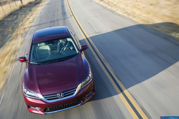 2013 Honda Accord - фотография 53 из 187