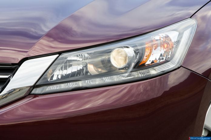 2013 Honda Accord - фотография 65 из 187
