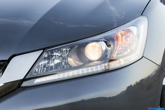2013 Honda Accord - фотография 66 из 187
