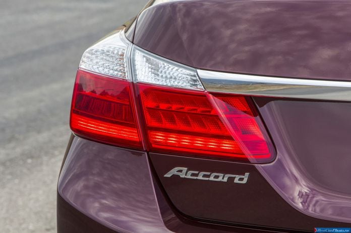2013 Honda Accord - фотография 76 из 187