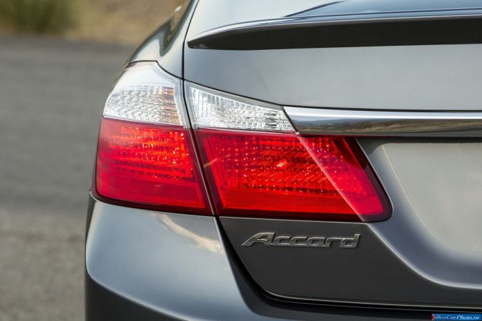 2013 Honda Accord - фотография 77 из 187