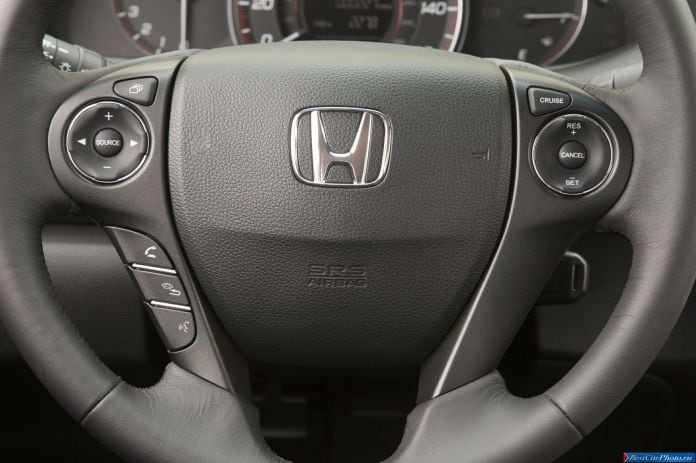 2013 Honda Accord - фотография 121 из 187