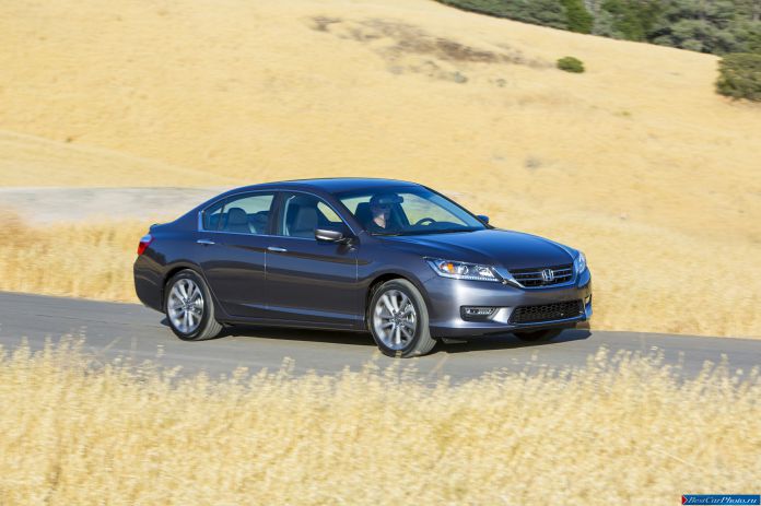 2013 Honda Accord - фотография 157 из 187