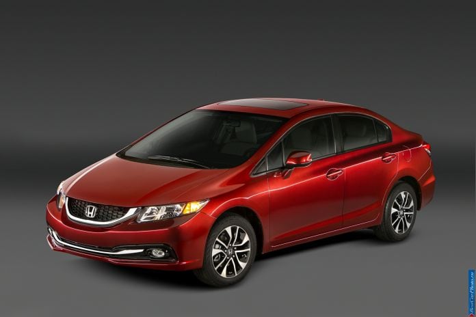 2013 Honda Civic Sedan - фотография 21 из 78