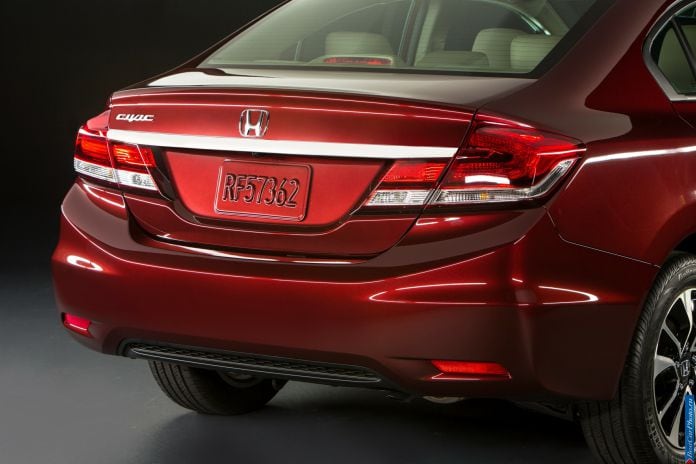 2013 Honda Civic Sedan - фотография 30 из 78