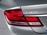 honda_2013_civic_sedan_043.jpg