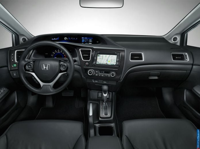 2013 Honda Civic Sedan - фотография 63 из 78