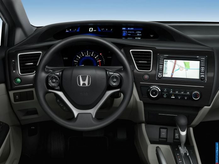 2013 Honda Civic Sedan - фотография 66 из 78