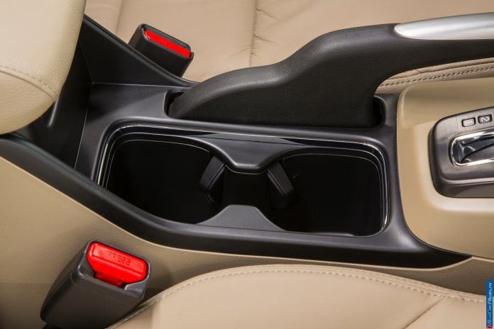 2013 Honda Civic Sedan - фотография 71 из 78
