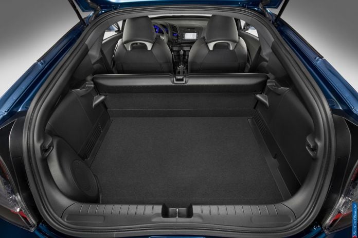2013 Honda CR-Z US Version - фотография 11 из 20