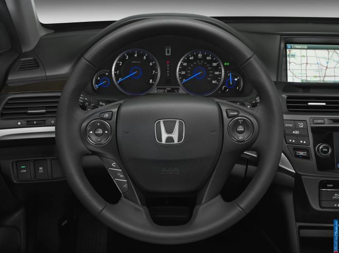 2013 Honda Crosstour - фотография 21 из 31