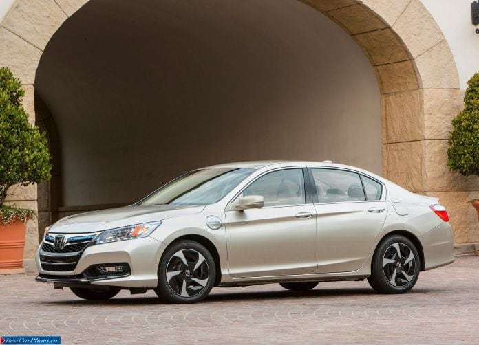 2014 Honda Accord Phev - фотография 20 из 97