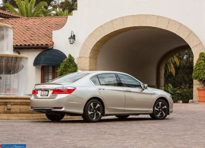 2014 Honda Accord Phev - фотография 48 из 97