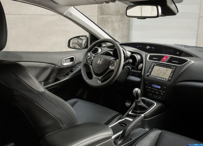 2014 Honda Civic Tourer - фотография 6 из 77