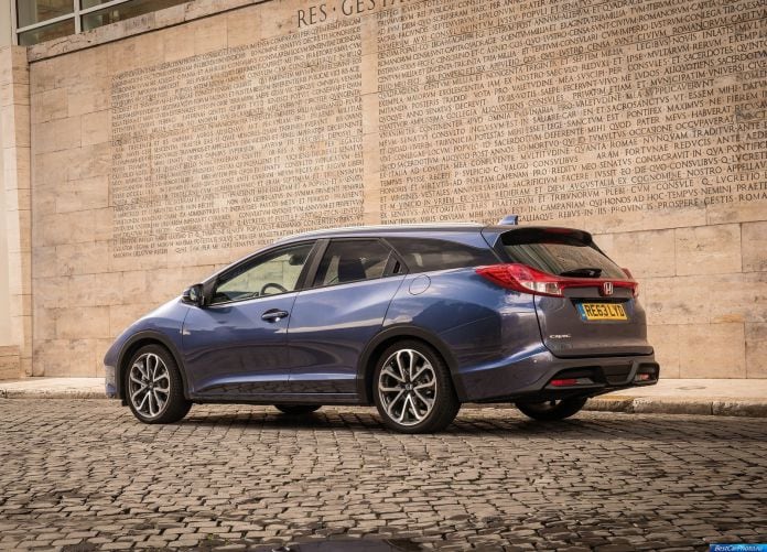 2014 Honda Civic Tourer - фотография 18 из 77