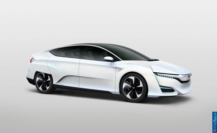 2014 Honda FCV Concept - фотография 3 из 11