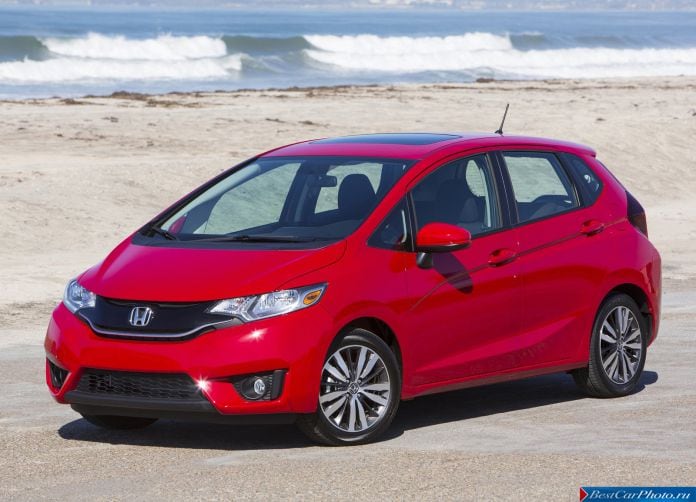 2015 Honda Fit - фотография 12 из 107