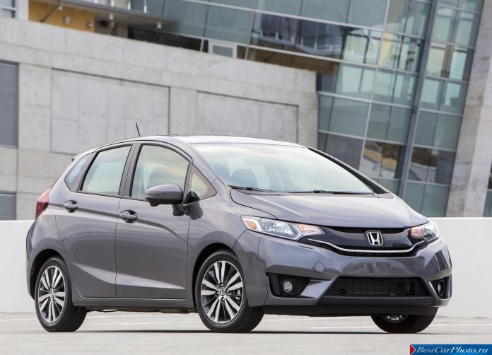 2015 Honda Fit - фотография 15 из 107