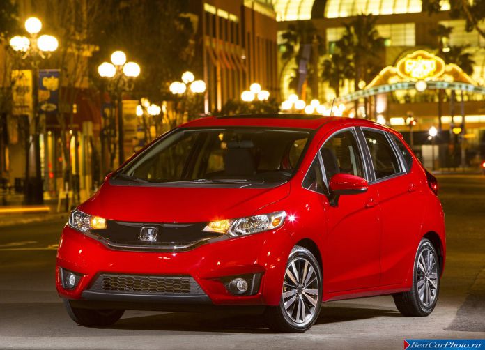 2015 Honda Fit - фотография 18 из 107 2015 Honda Fit - фотография 18 из 107