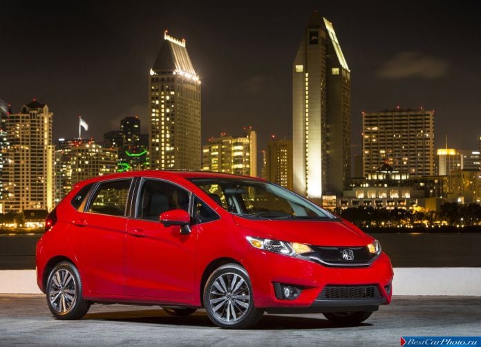 2015 Honda Fit - фотография 20 из 107