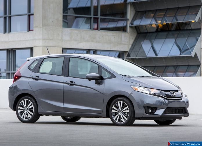 2015 Honda Fit - фотография 23 из 107