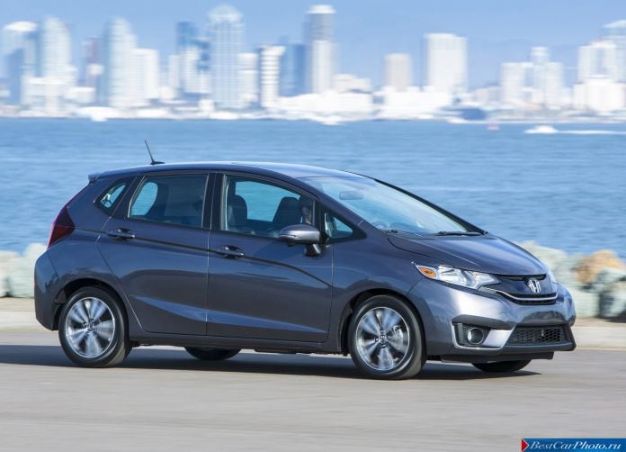 2015 Honda Fit - фотография 26 из 107