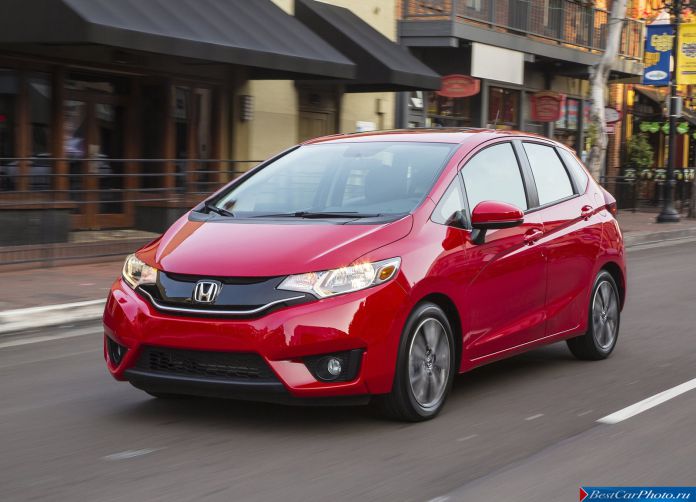 2015 Honda Fit - фотография 27 из 107