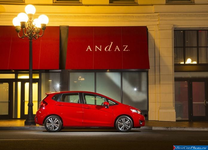 2015 Honda Fit - фотография 36 из 107