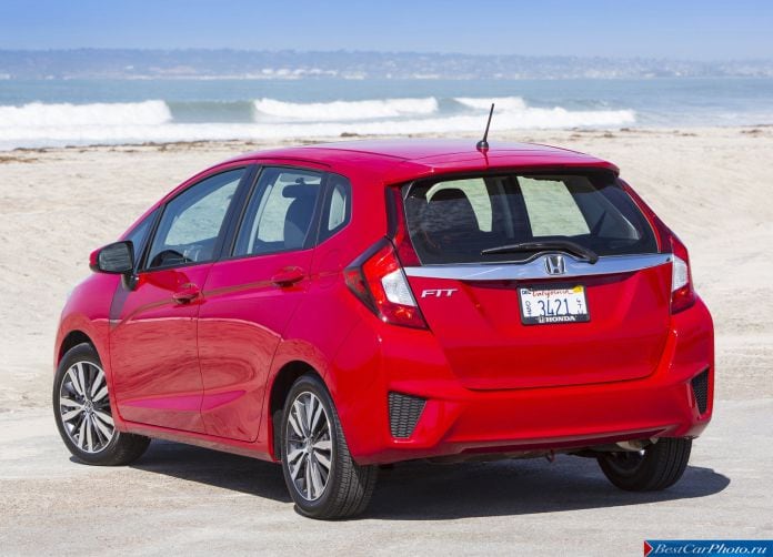 2015 Honda Fit - фотография 41 из 107