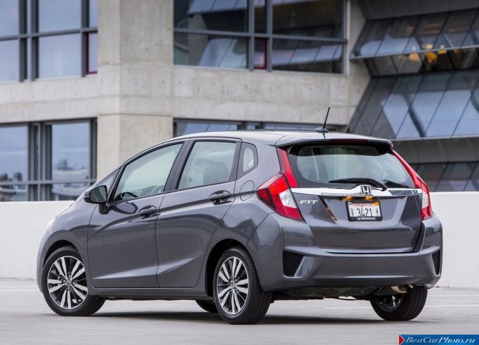2015 Honda Fit - фотография 42 из 107