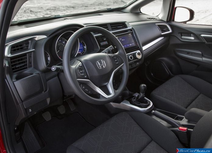 2015 Honda Fit - фотография 69 из 107