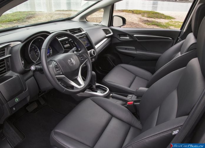2015 Honda Fit - фотография 70 из 107