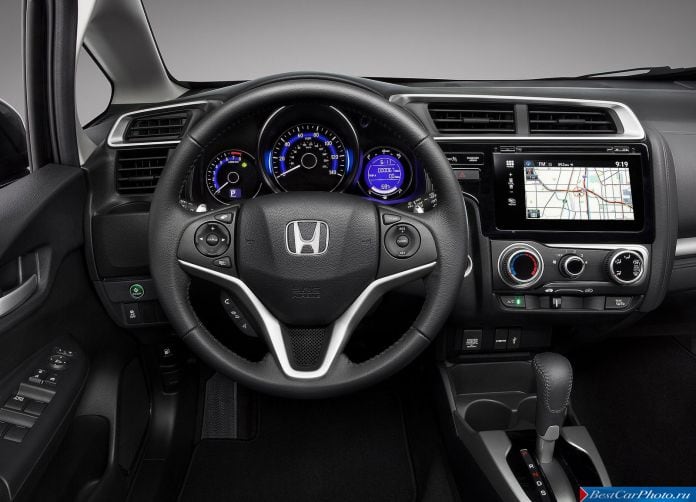 2015 Honda Fit - фотография 71 из 107