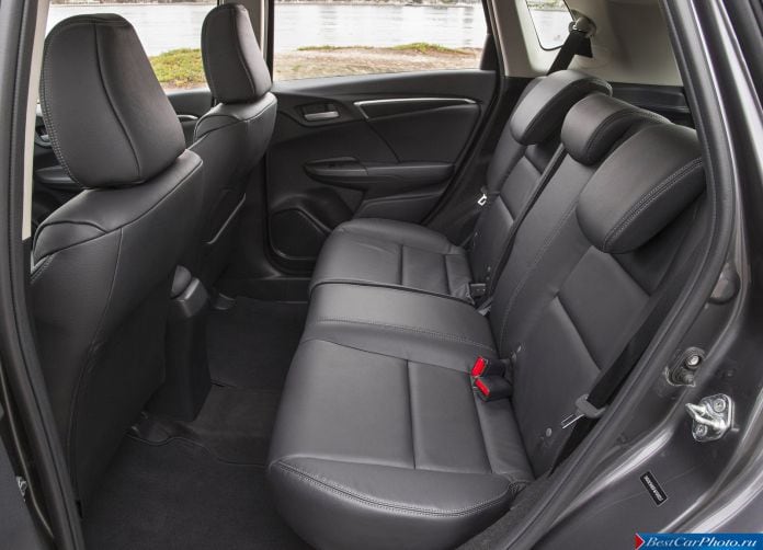 2015 Honda Fit - фотография 73 из 107