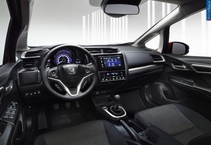 2015 Honda Jazz - фотография 3 из 4