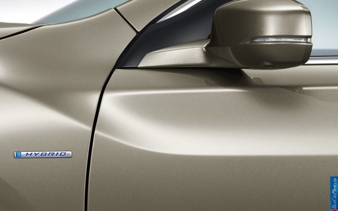 2015 Honda Legend - фотография 10 из 25