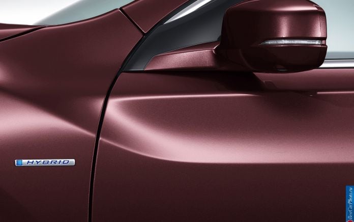 2015 Honda Legend - фотография 13 из 25