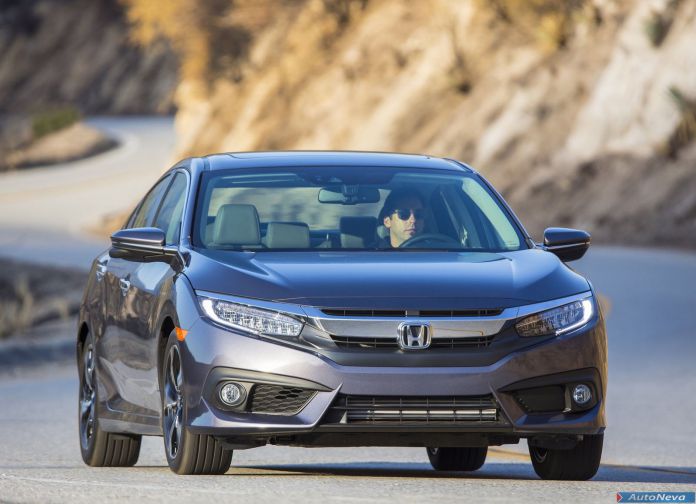 2016 Honda Civic Sedan - фотография 46 из 164