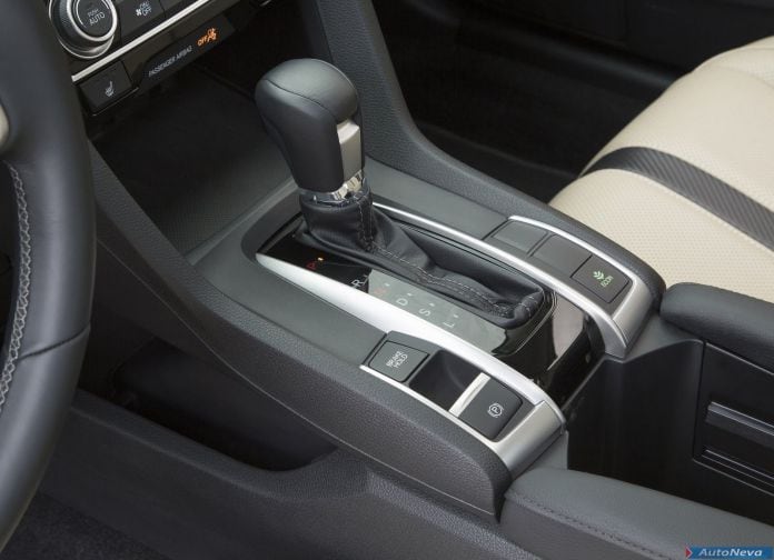 2016 Honda Civic Sedan - фотография 93 из 164