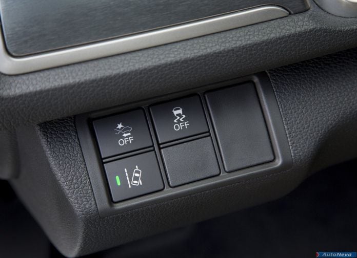 2016 Honda Civic Sedan - фотография 96 из 164