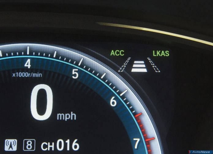 2016 Honda Civic Sedan - фотография 113 из 164