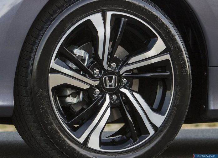 2016 Honda Civic Sedan - фотография 146 из 164