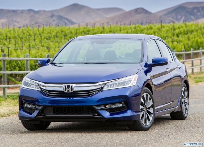 2017 Honda Accord Hybrid - фотография 7 из 77 2017 Honda Accord Hybrid - фотография 7 из 77