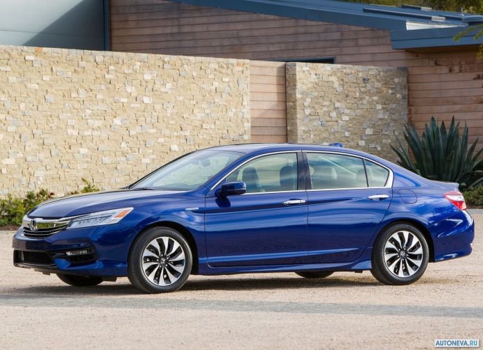 2017 Honda Accord Hybrid - фотография 9 из 77 2017 Honda Accord Hybrid - фотография 9 из 77