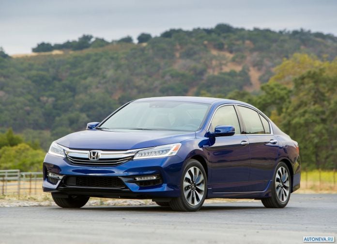 2017 Honda Accord Hybrid - фотография 12 из 77 2017 Honda Accord Hybrid - фотография 12 из 77