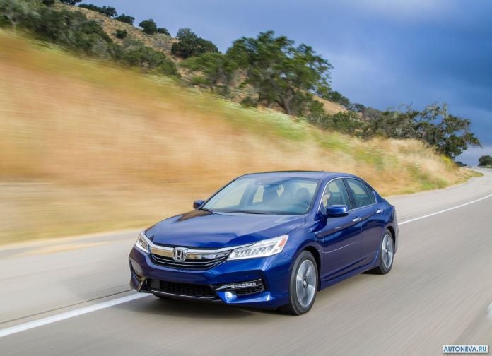 2017 Honda Accord Hybrid - фотография 21 из 77 2017 Honda Accord Hybrid - фотография 21 из 77