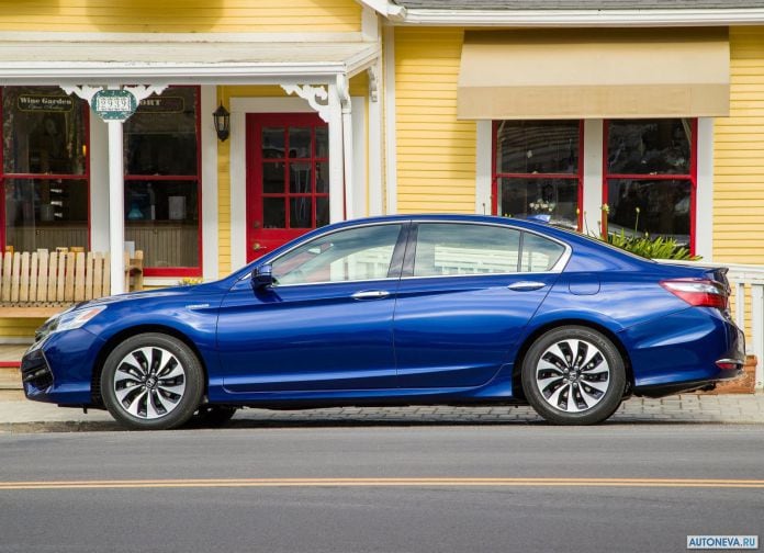 2017 Honda Accord Hybrid - фотография 28 из 77 2017 Honda Accord Hybrid - фотография 28 из 77